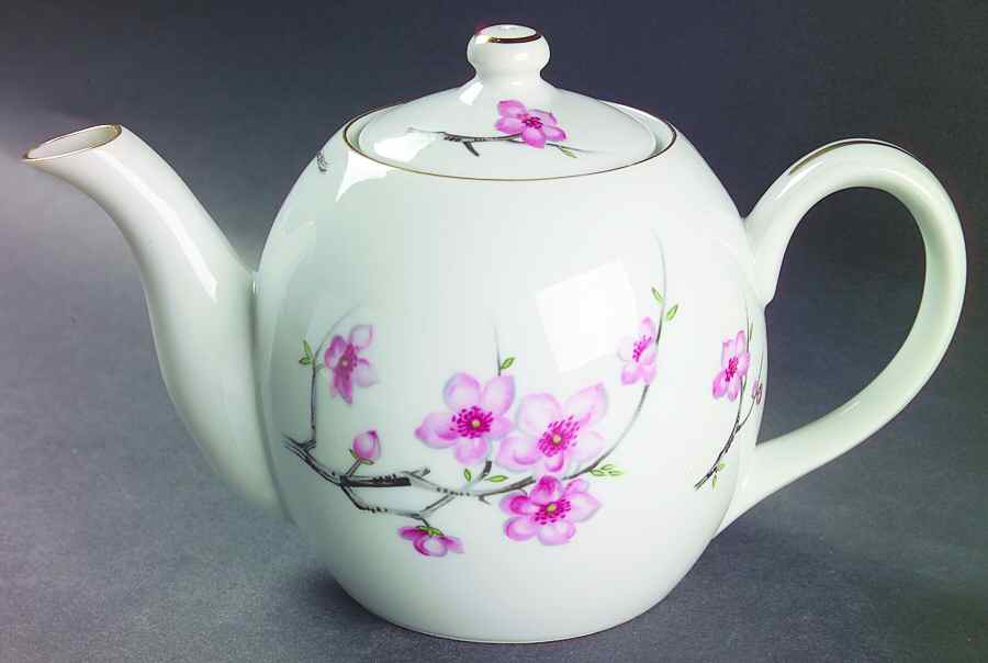 Cherry Blossom Teapot & Lid by Diamond (Japan)-1