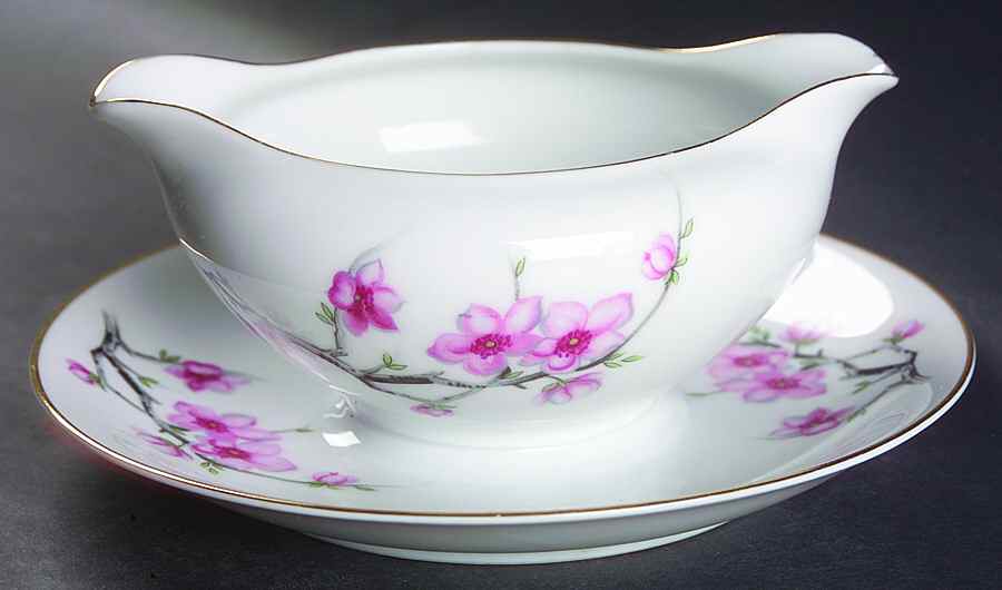 Cherry Blossom Gravy Boat with Attached Underplate by Diamond (Japan)-1