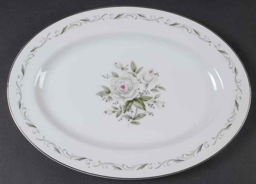 Romance 12" Oval Serving Platter by Diamond (Japan)-1