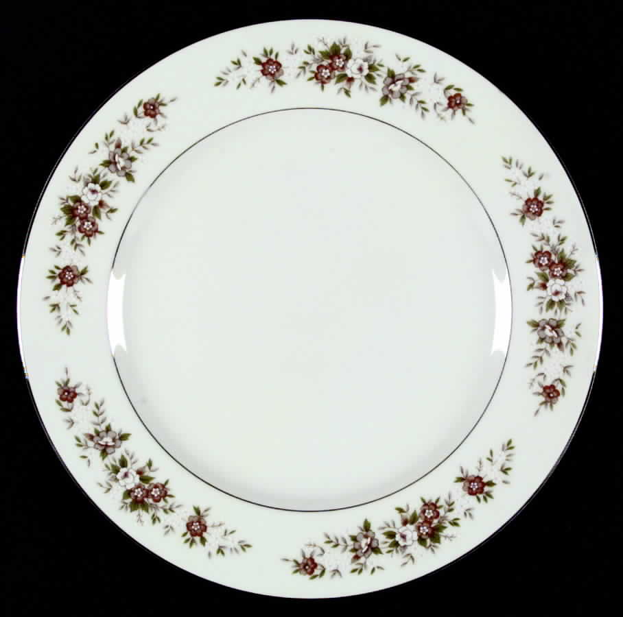 Suffolk Dinner Plate by Diamond (Japan)-1