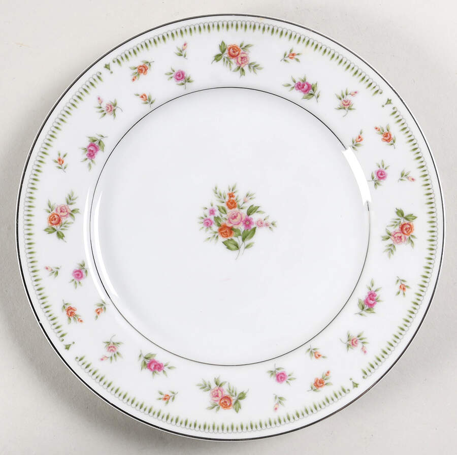 Alicia Salad Plate by Daniele-1
