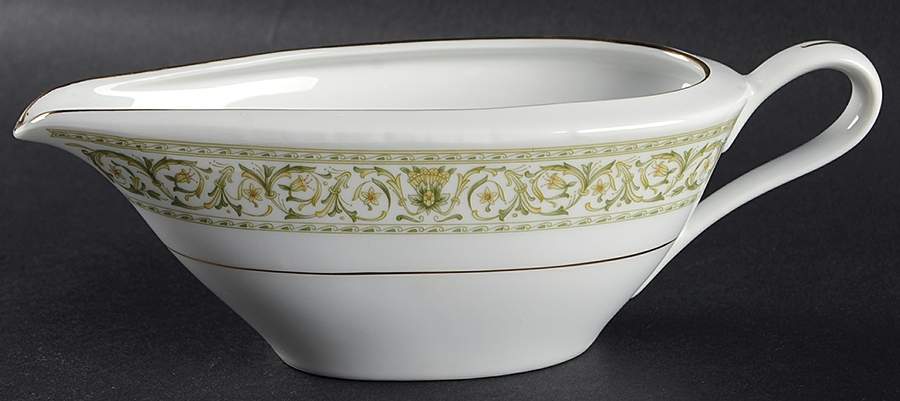 Felicity Gravy Boat by Daniele-1