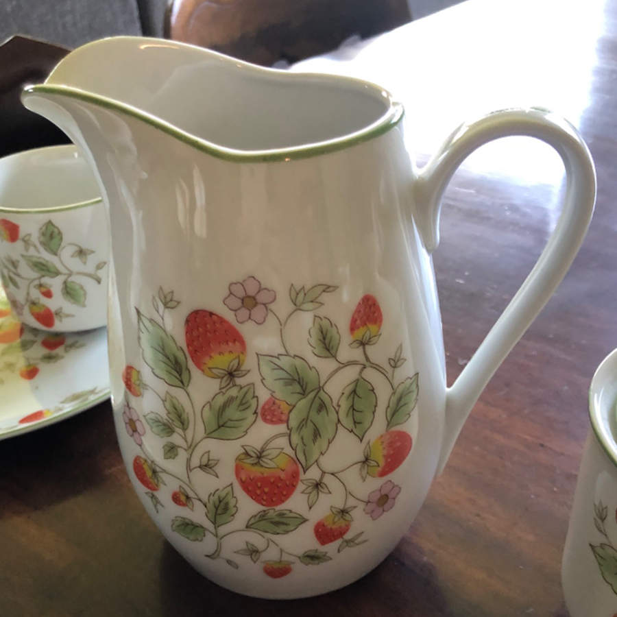 Berry Patch Creamer by Dolphin-1