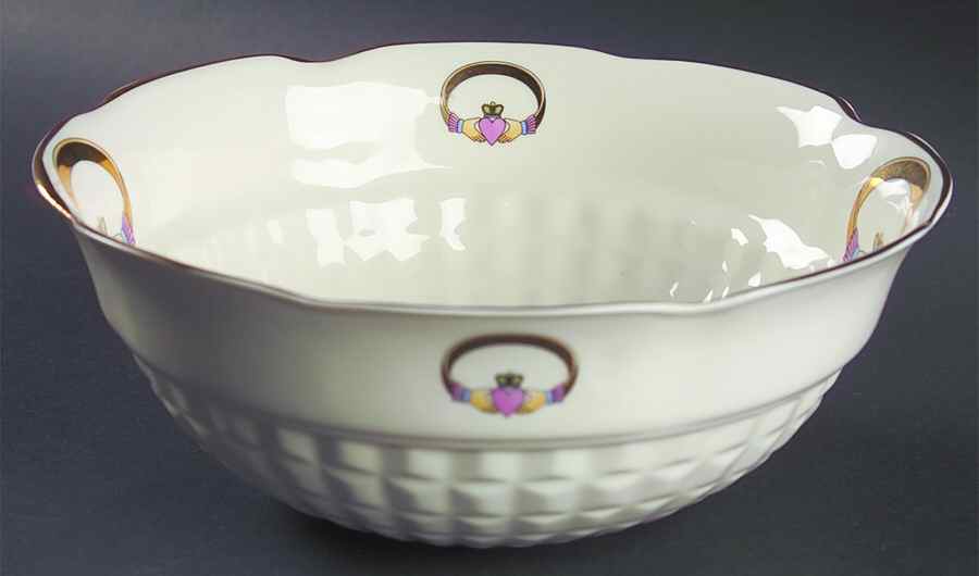 Claddagh 9" Round Vegetable Bowl by Donegal Parian-1