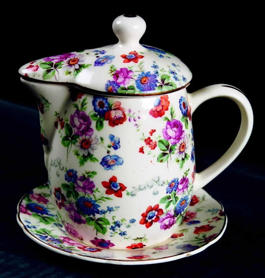 DORSET (CHEERY CHINTZ, GOLD TRIM) Large Syrup with Lid and Underplate by Erphila-1