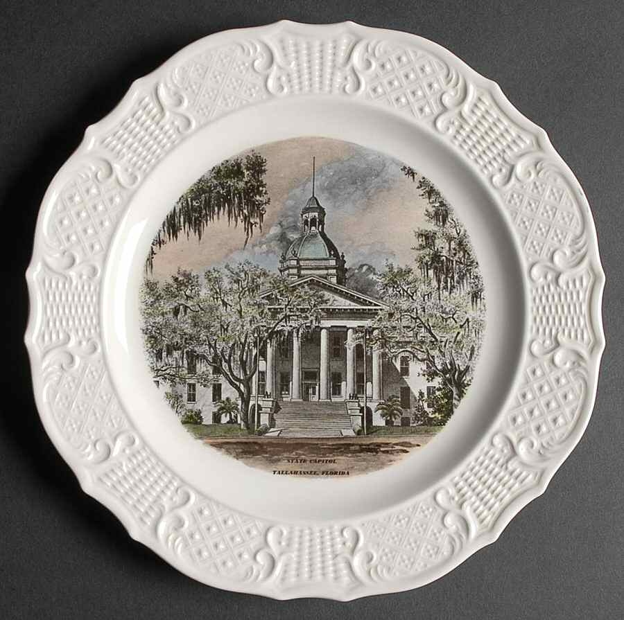 Currier & Ives Dinner Plate by Delano Studios-1