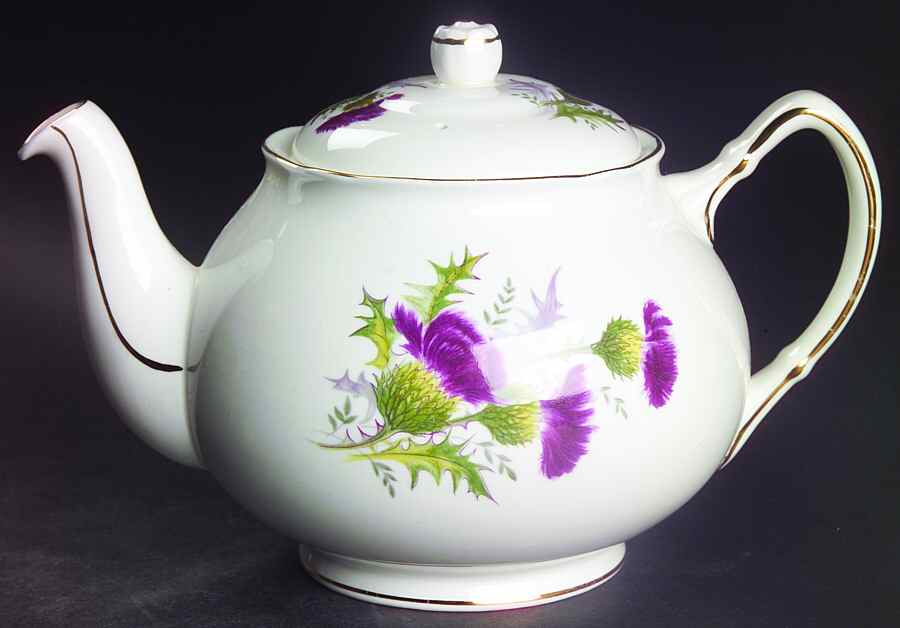 Highland Beauty Teapot & Lid by Duchess-1