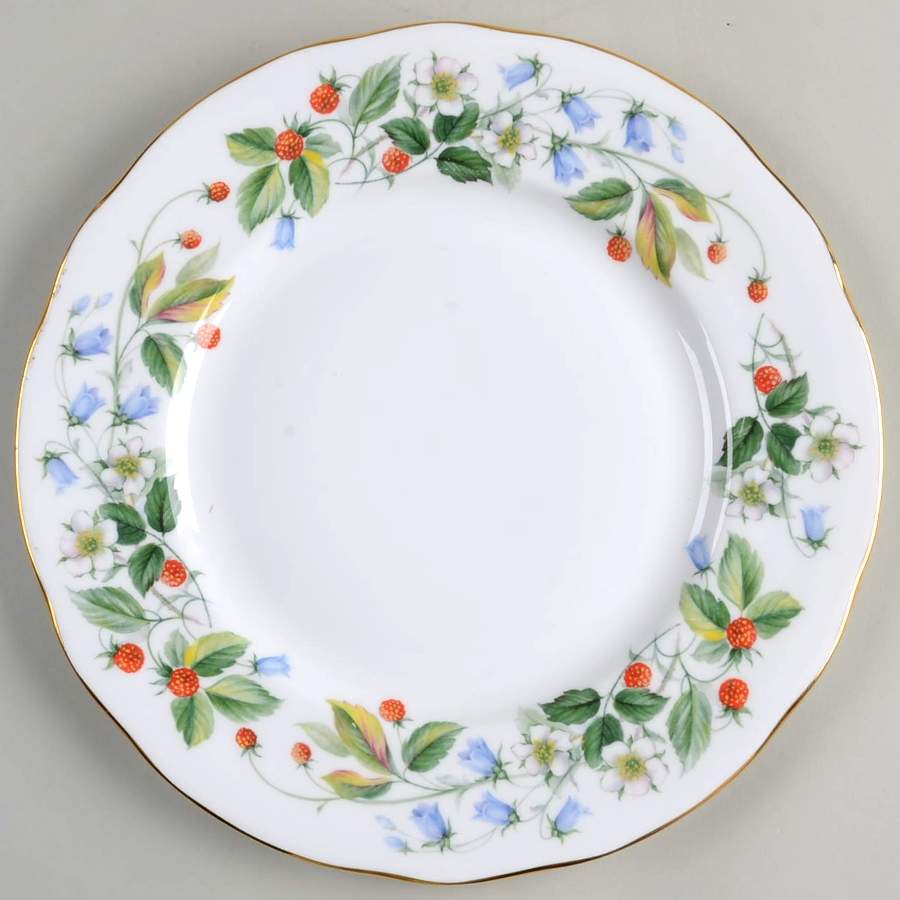 Strawberry Fields Luncheon Plate by Duchess-1