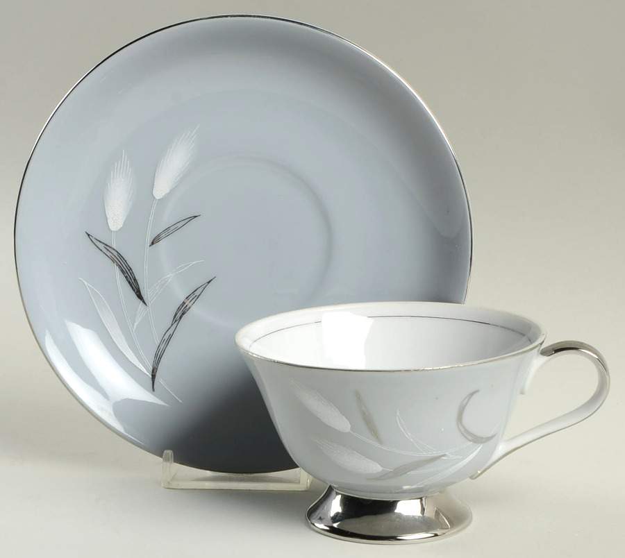 Autumn Breeze Footed Cup & Saucer Set by Dynasty China-1