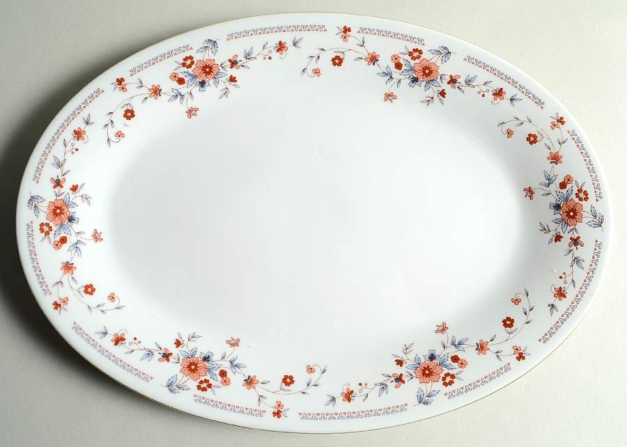 Copenhagen (Gold) 14" Oval Serving Platter by Dynasty China-1