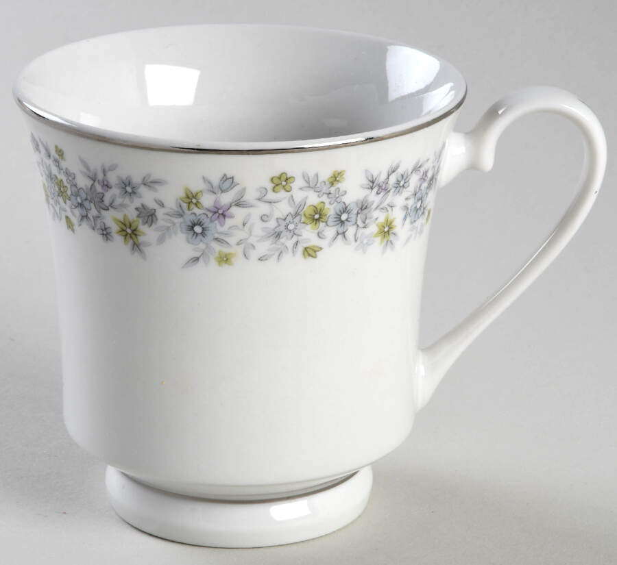 Elegance  Footed Cup by Dynasty China-1