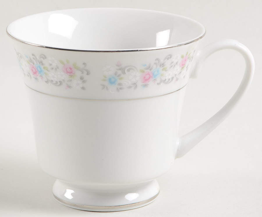 Rapture Footed Cup by Dynasty China-1