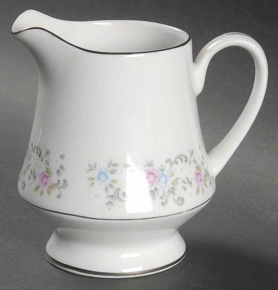 Rapture Creamer by Dynasty China-1