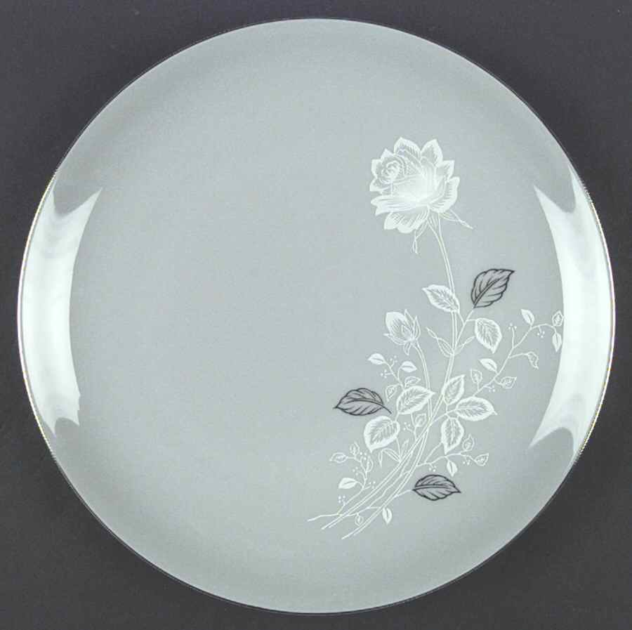 Trousseau Dinner Plate by Dynasty China-1