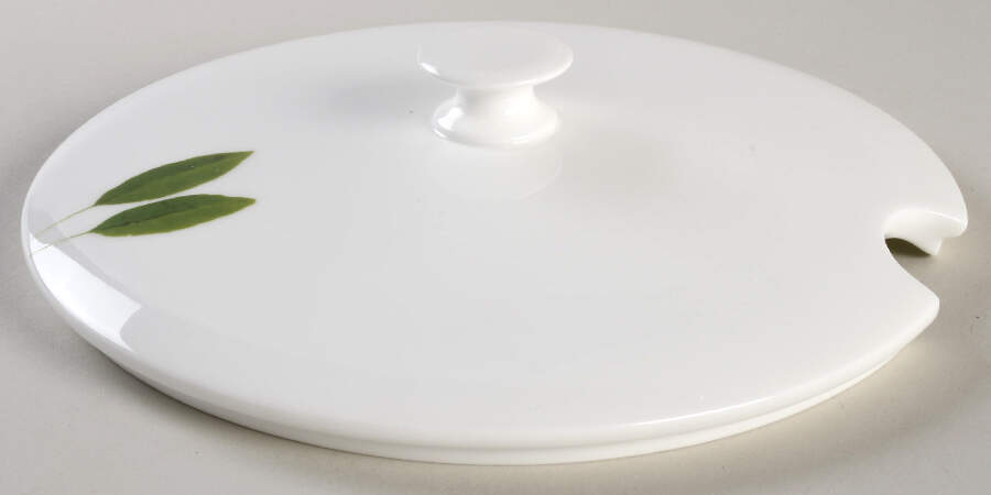 Herbaticum Lid for Tureen by B T Dibbern-1