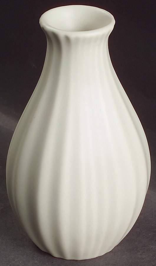 Rondure Sage 6" Vase by Dansk-1
