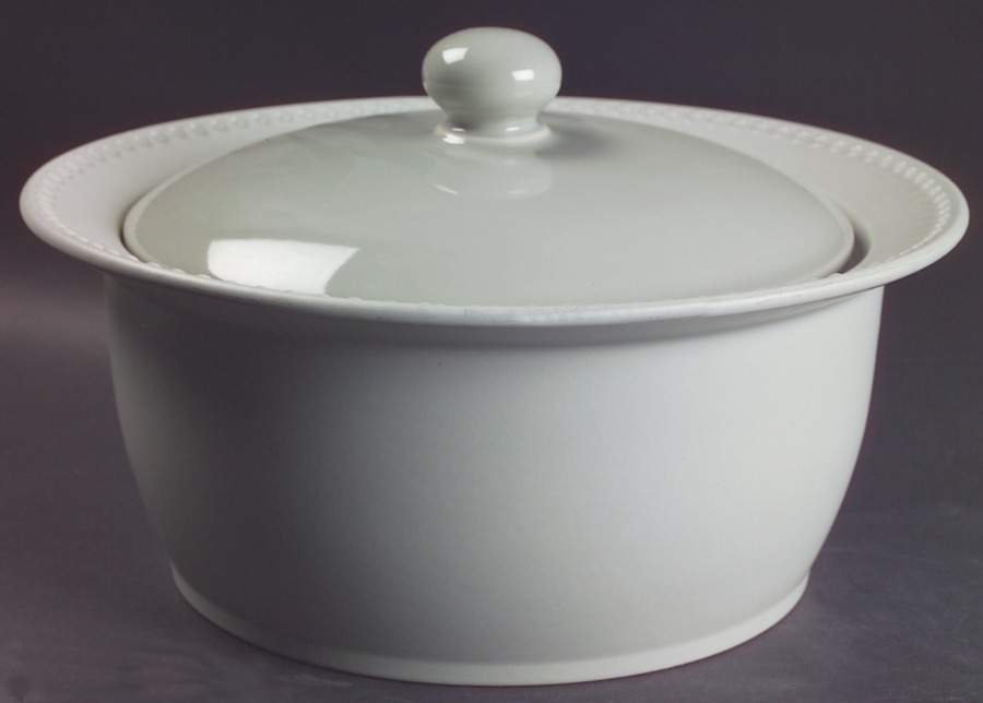 Rondure Sage 3 Quart Round Covered Casserole by Dansk-1