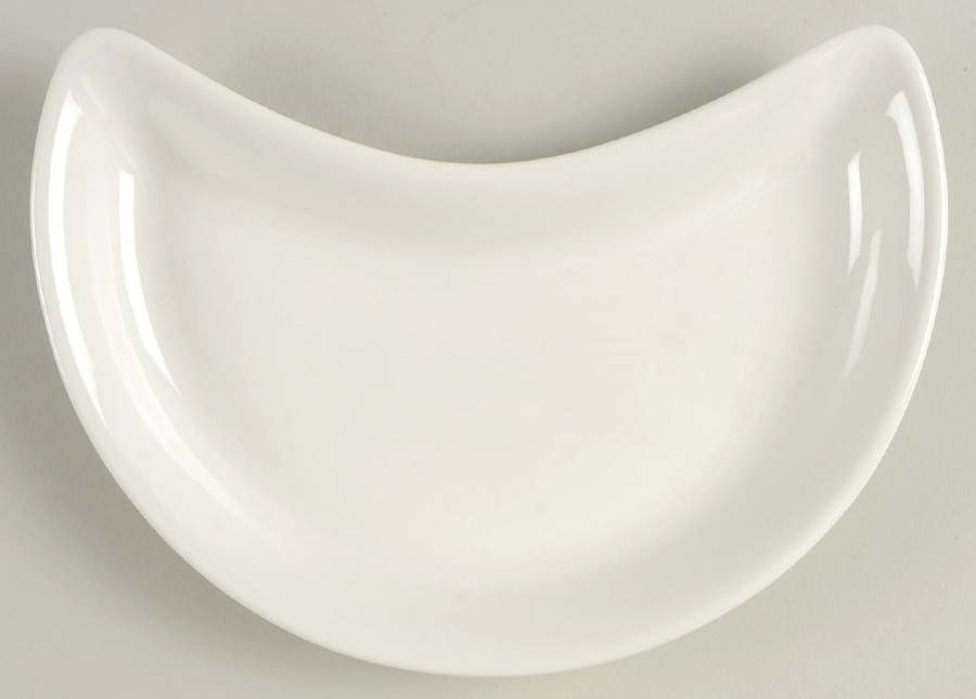 Tudor White Crescent Salad Plate by Dudson-1