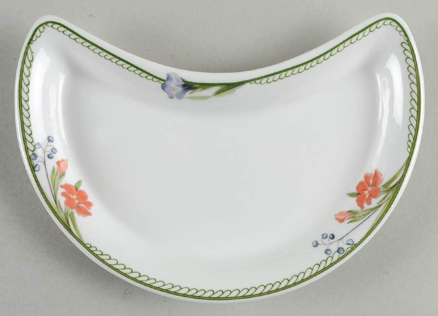 Lugano Crescent Salad Plate by Dudson-1