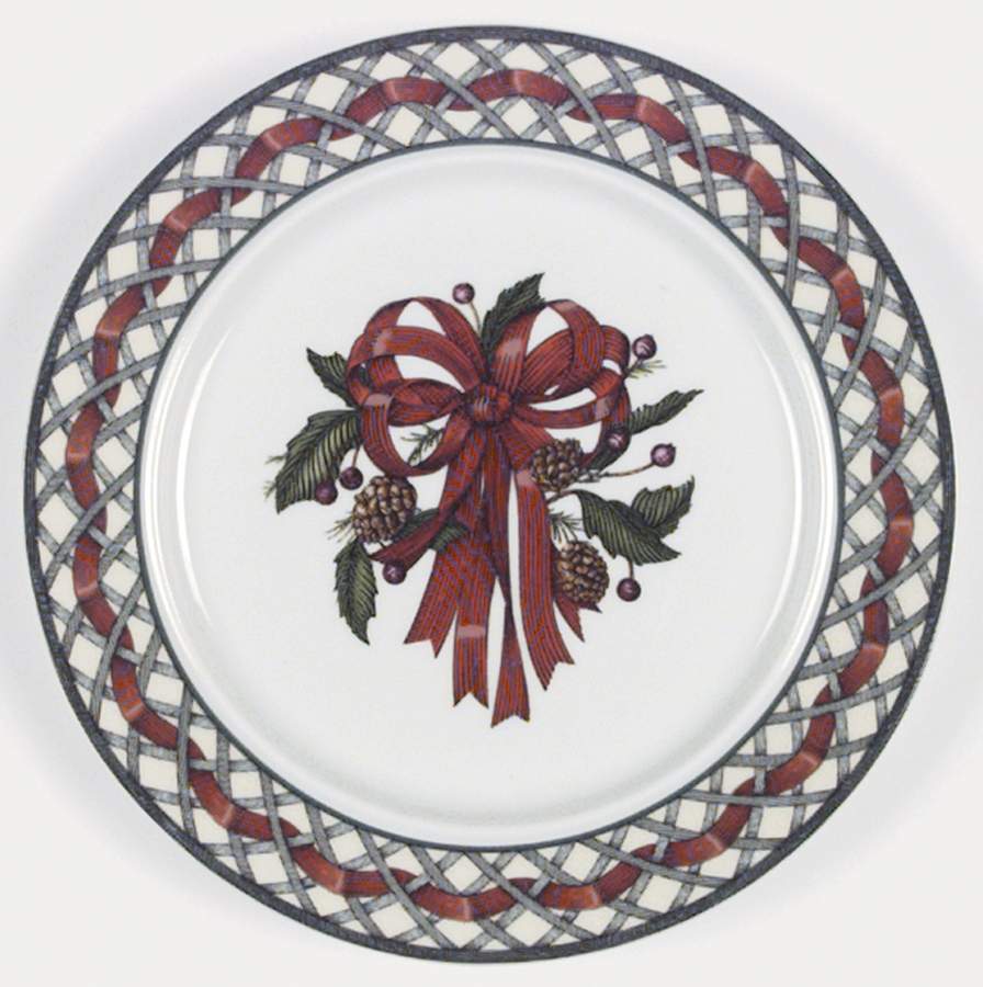 Nordic Holiday-Lattice, Ribbon&Berries Bread & Butter Plate by Dansk-1