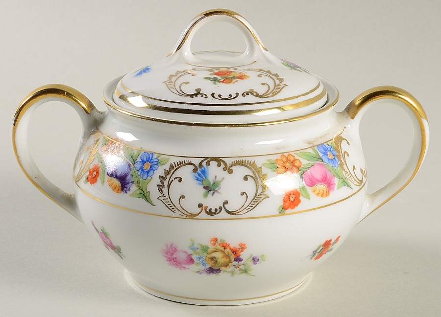 DRE17 Sugar Bowl & Lid by Dresden (German)-1