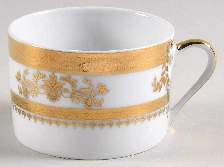 Orsay White Flat Cup by Philippe Deshoulieres-1