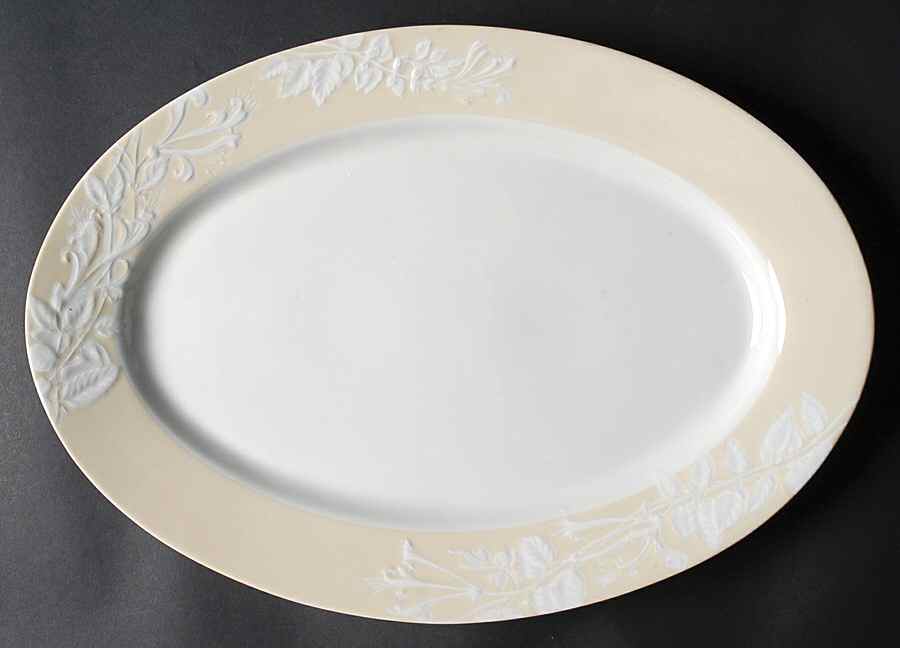 Promenade Tan (Ivoire) 16" Oval Serving Platter by Philippe Deshoulieres-1