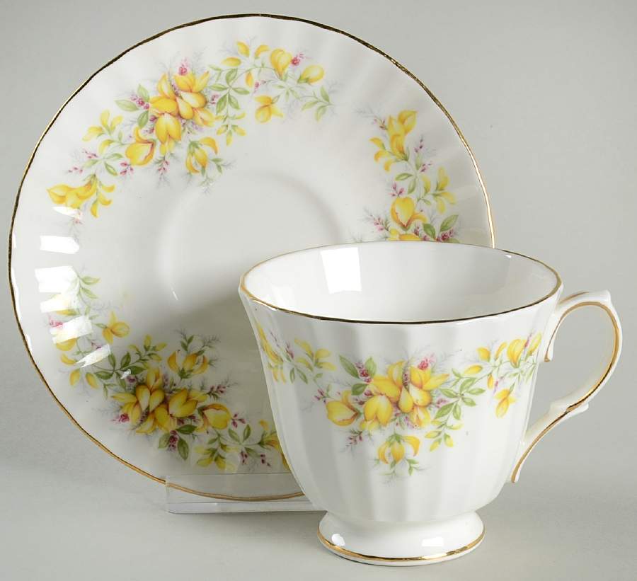 La Burnum Footed Cup & Saucer Set by Duchess-1