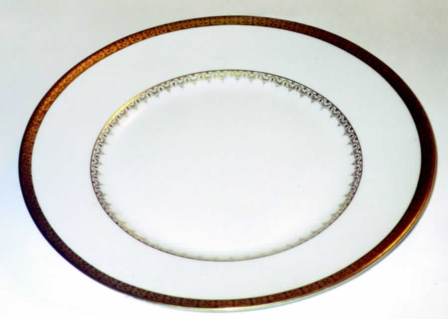 DEI28 Dinner Plate by Delinieres-1