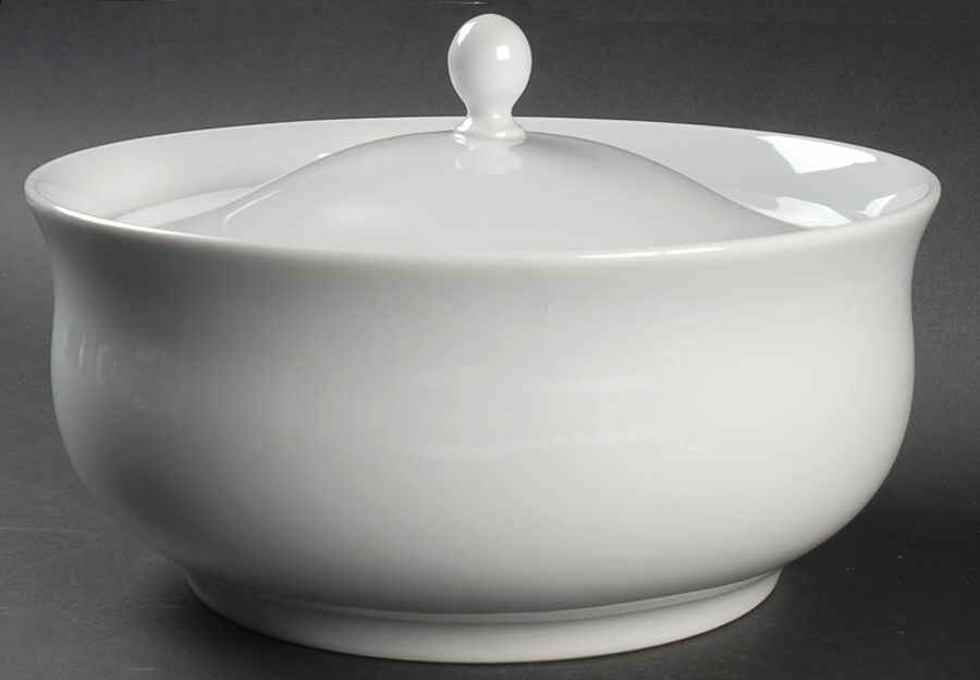Tjorn White 2.5 Qt Round Covered Casserole by Dansk-1