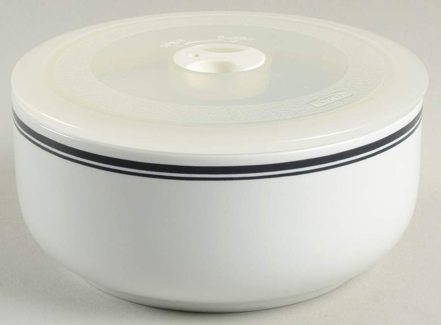 Christianshavn Blue 5" Storage Bowl Ceramic with Plastic Lid by Dansk-1