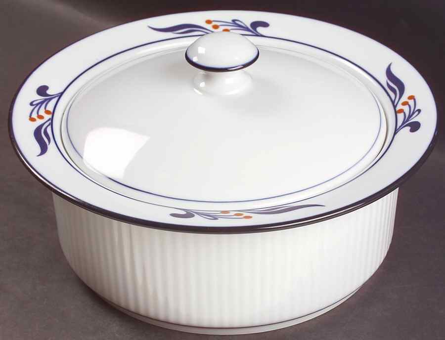 Maribo (Portugal) 2 Qt Round Covered Casserole by Dansk-1