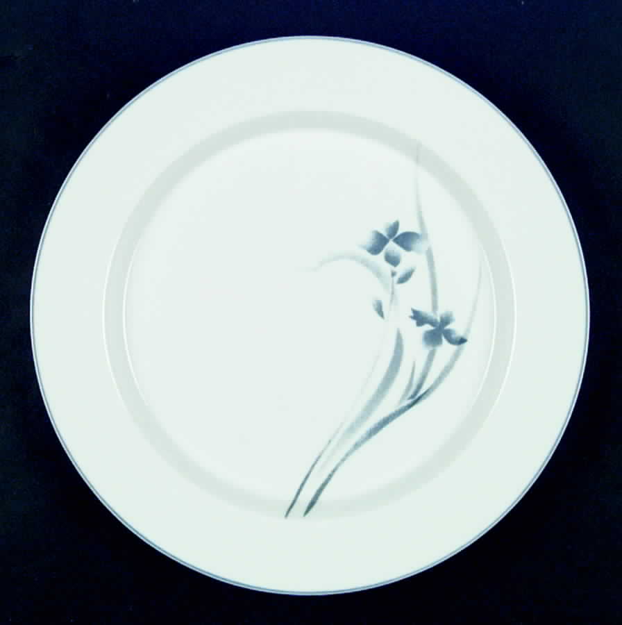 DAN53 Dinner Plate by Dansk-1