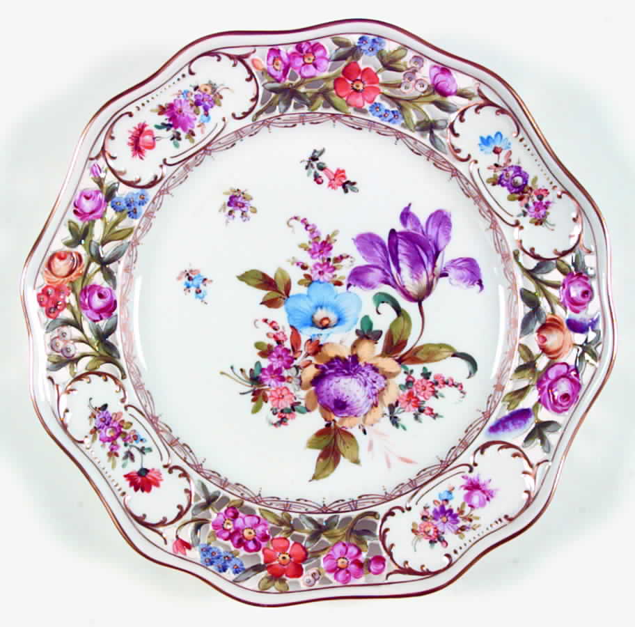 DRE21 Dinner Plate by Dresden (German)-1