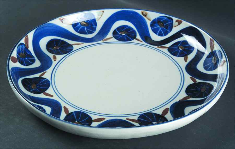 DAN54 Deep Round Platter by Dansk-1