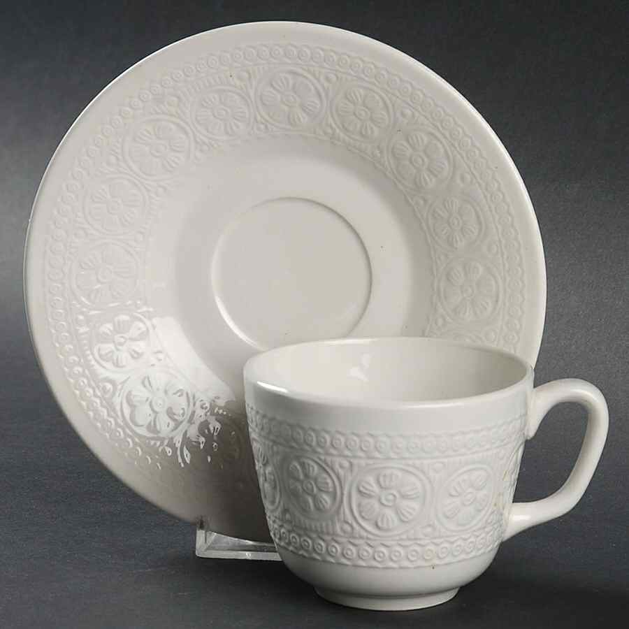 DIS6 Flat Cup & Saucer Set by Diamondstone-1