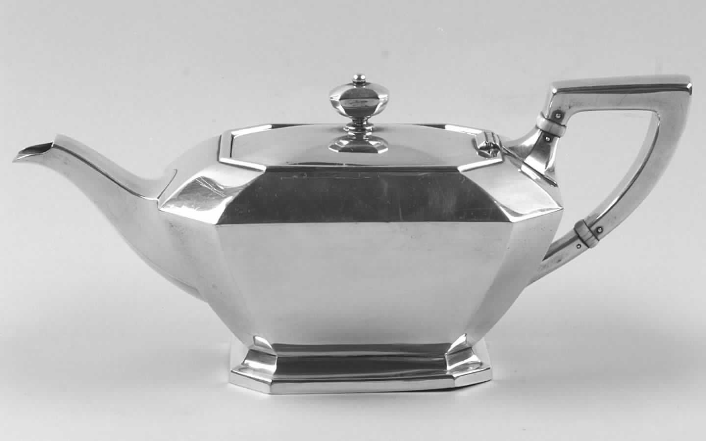 Fairfax (Sterling, Hollowware) Teapot by Durgin-1