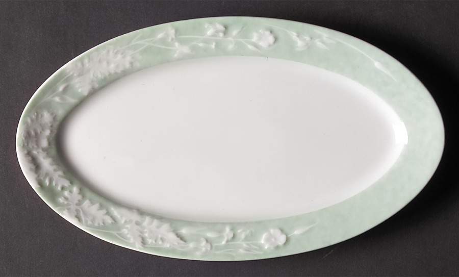 Promenade Green Relish/Gravy Underplate by Philippe Deshoulieres-1