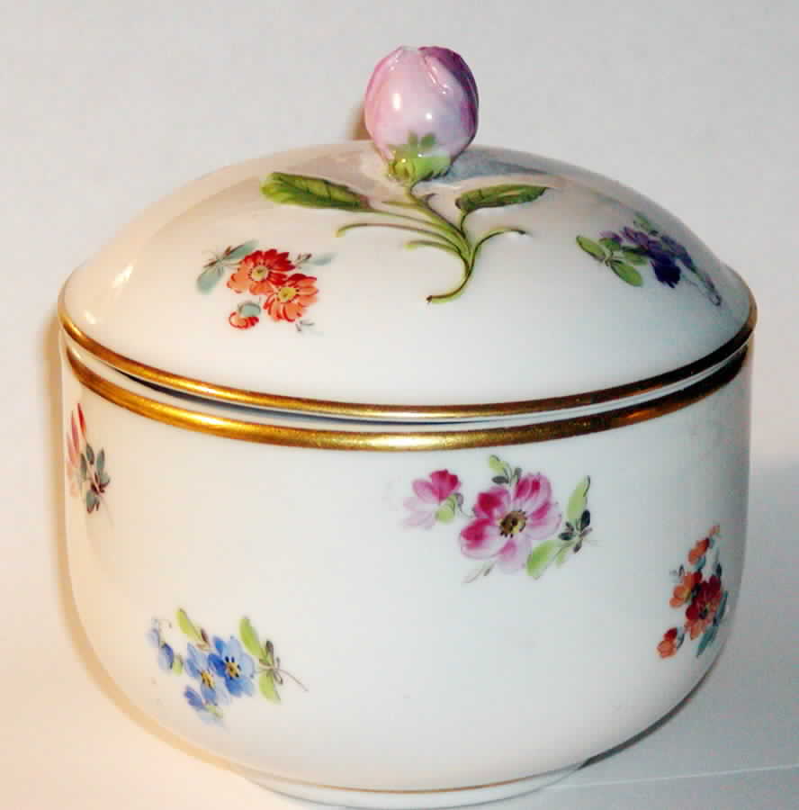 DRE27 Sugar Bowl & Lid by Dresden (German)-1