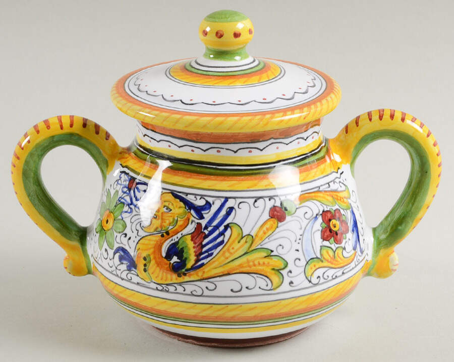 Raffaellesco (Scalloped) Sugar Bowl & Lid by Deruta (Italy)-1