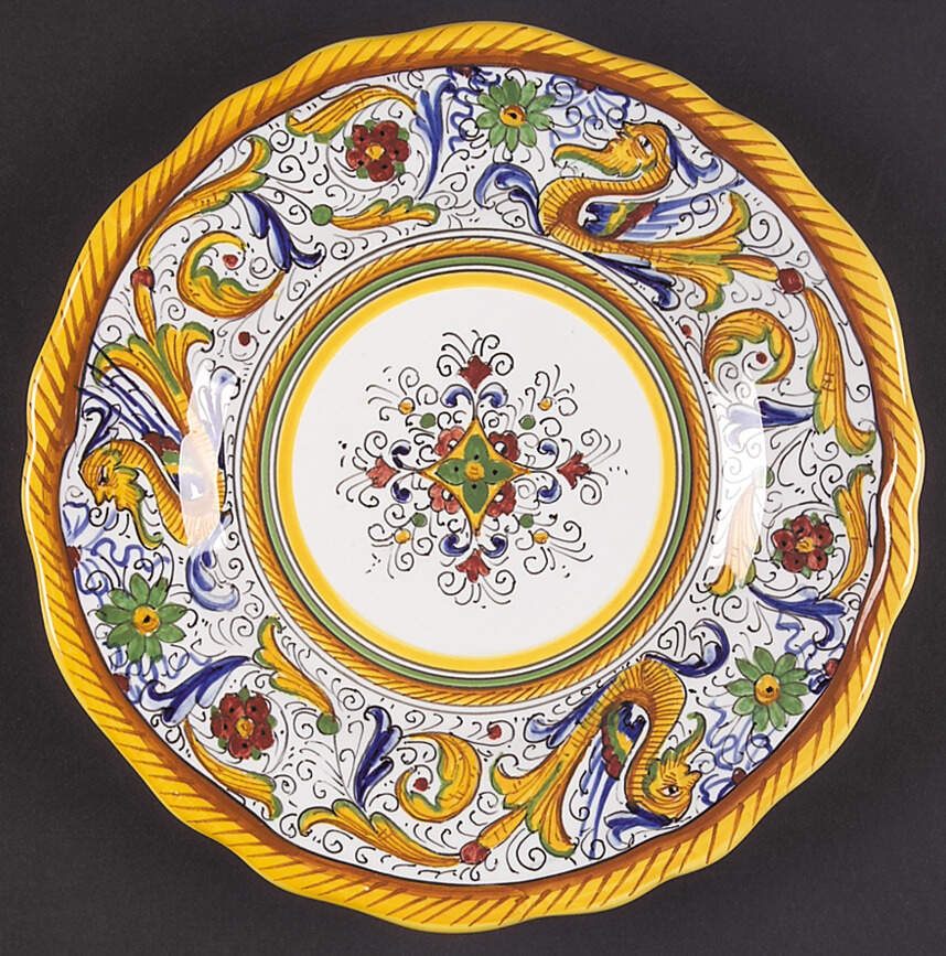 Raffaellesco (Scalloped) Salad Plate by Deruta (Italy)-1