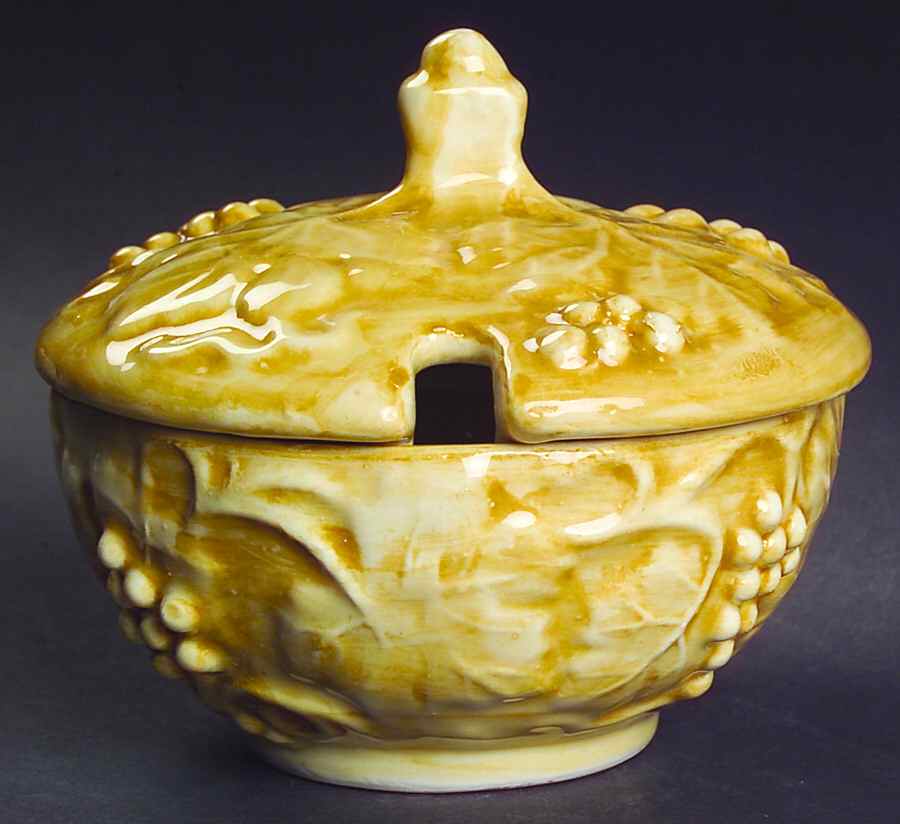 Perigrappa Sugar Bowl & Lid by Deruta (Italy)-1
