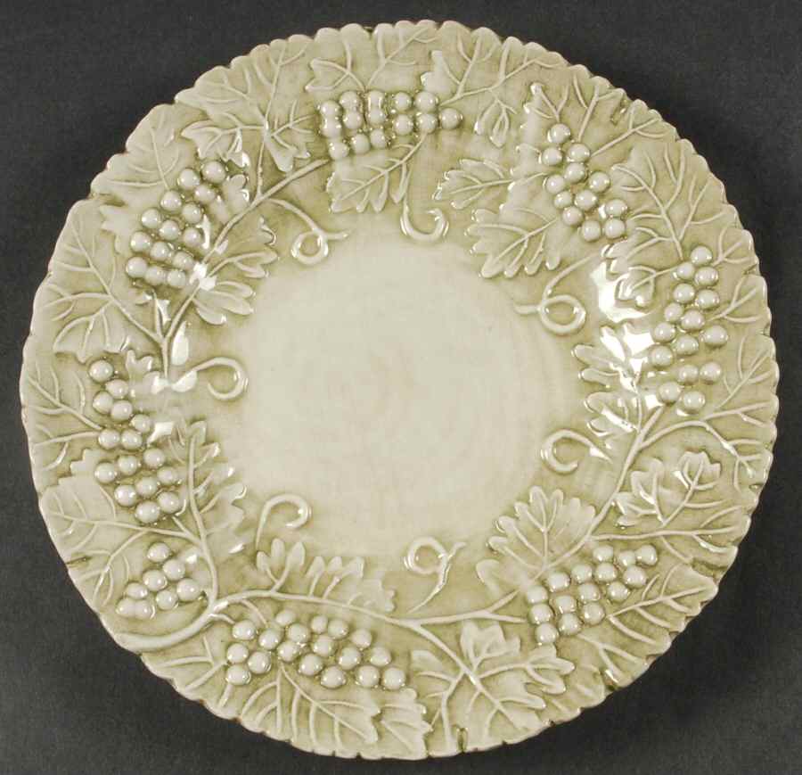 Sage Salad Plate by Deruta (Italy)-1