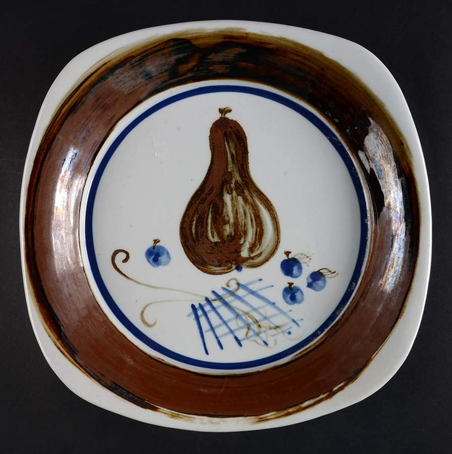 DAN59 Deep Round Platter by Dansk-1