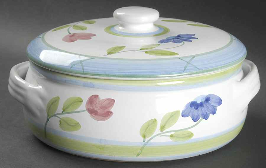 DAN66 1.5 Qt Round Covered Casserole by Dansk-1
