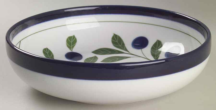 Berries 8" Individual Pasta Bowl by Dansk-1