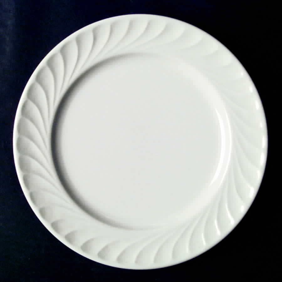 Milano Luncheon Plate by Delco-1