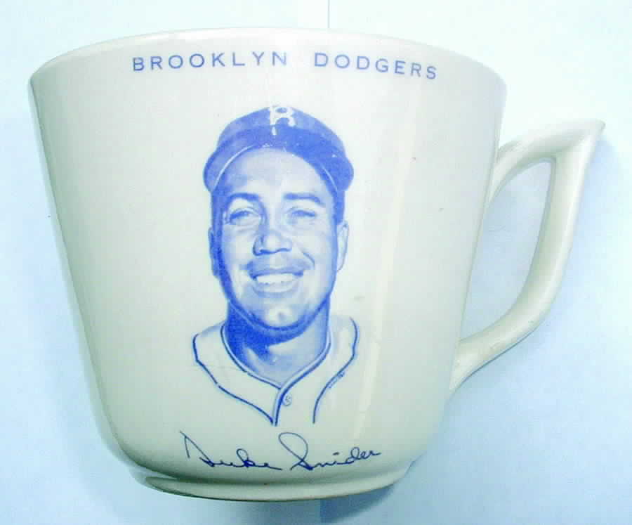 Brooklyn Dodgers Flat Cup by Delano Studios-1