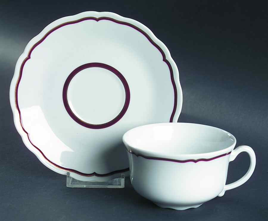 Dome Maroon Flat Cup & Saucer Set by Philippe Deshoulieres-1