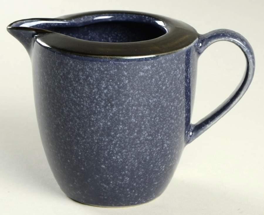 Arento Grape Creamer by Dansk-1